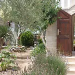 Oasis Lejlighed *